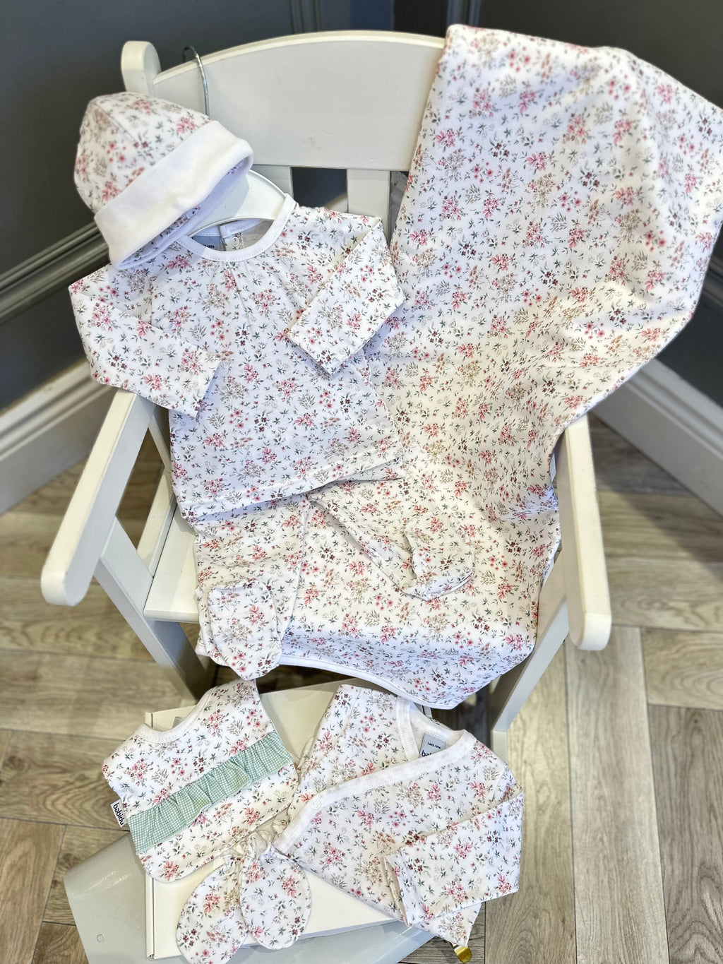 Babidu newborn set