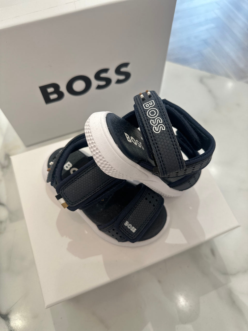 Hugo Boss navy sandal