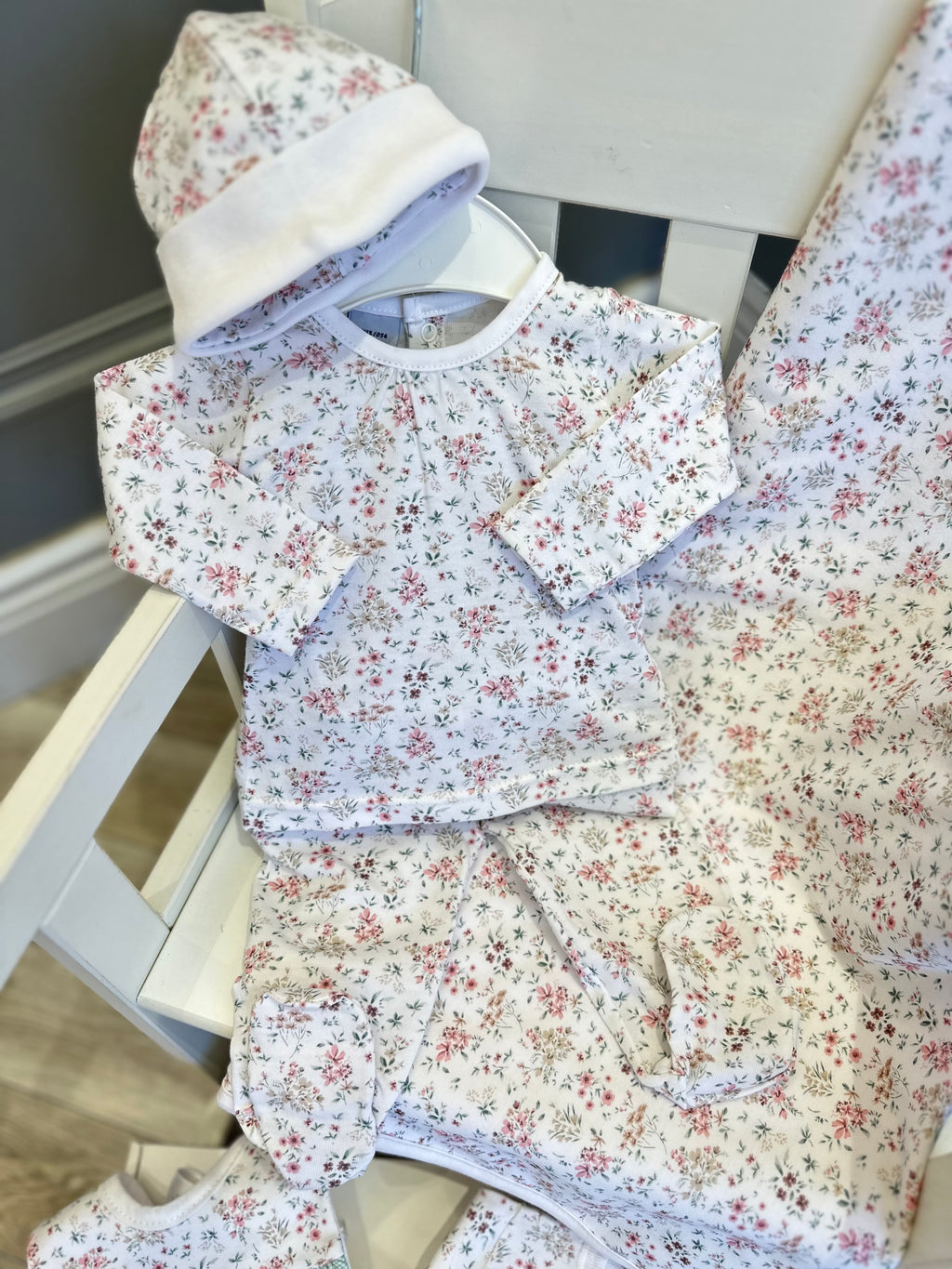 Babidu newborn set