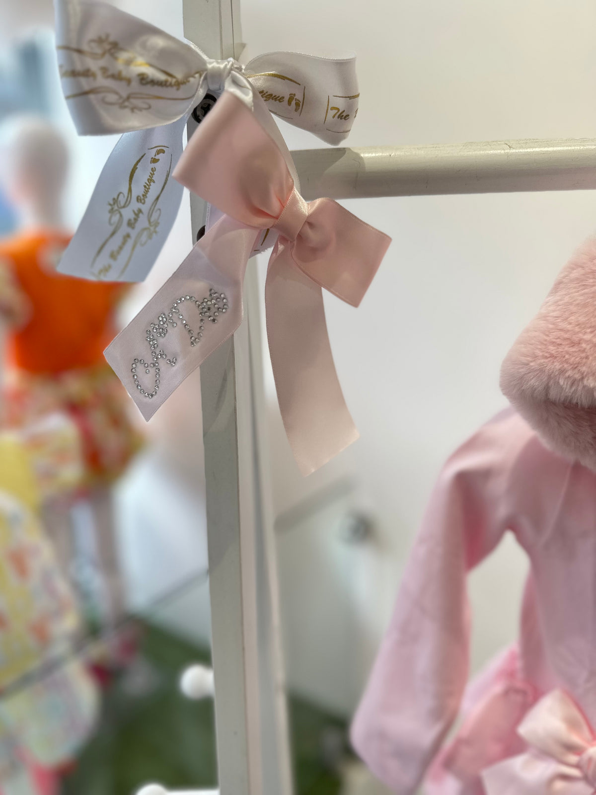 Adee pink Ariah bow