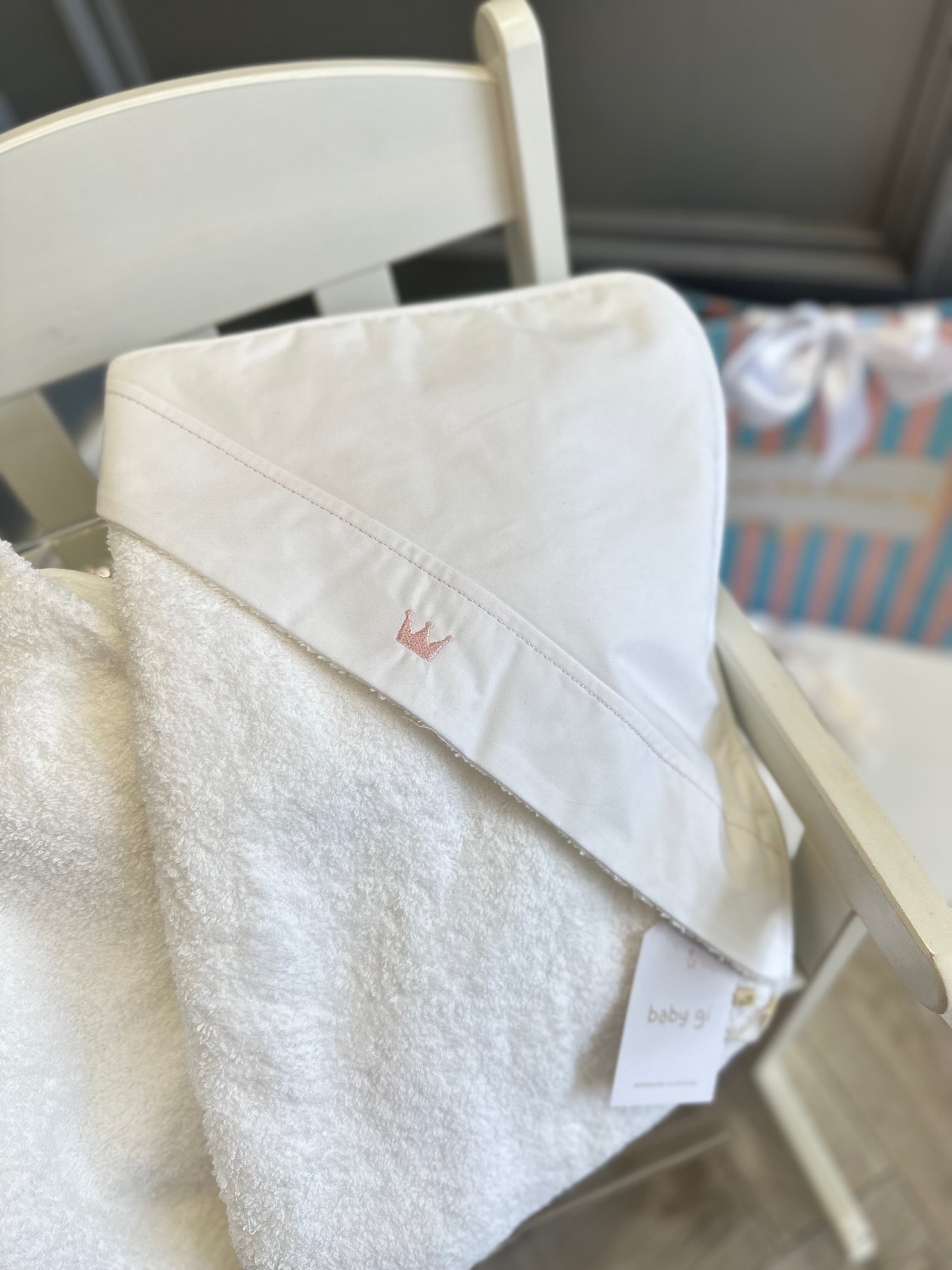 Baby Gi pink crown towel