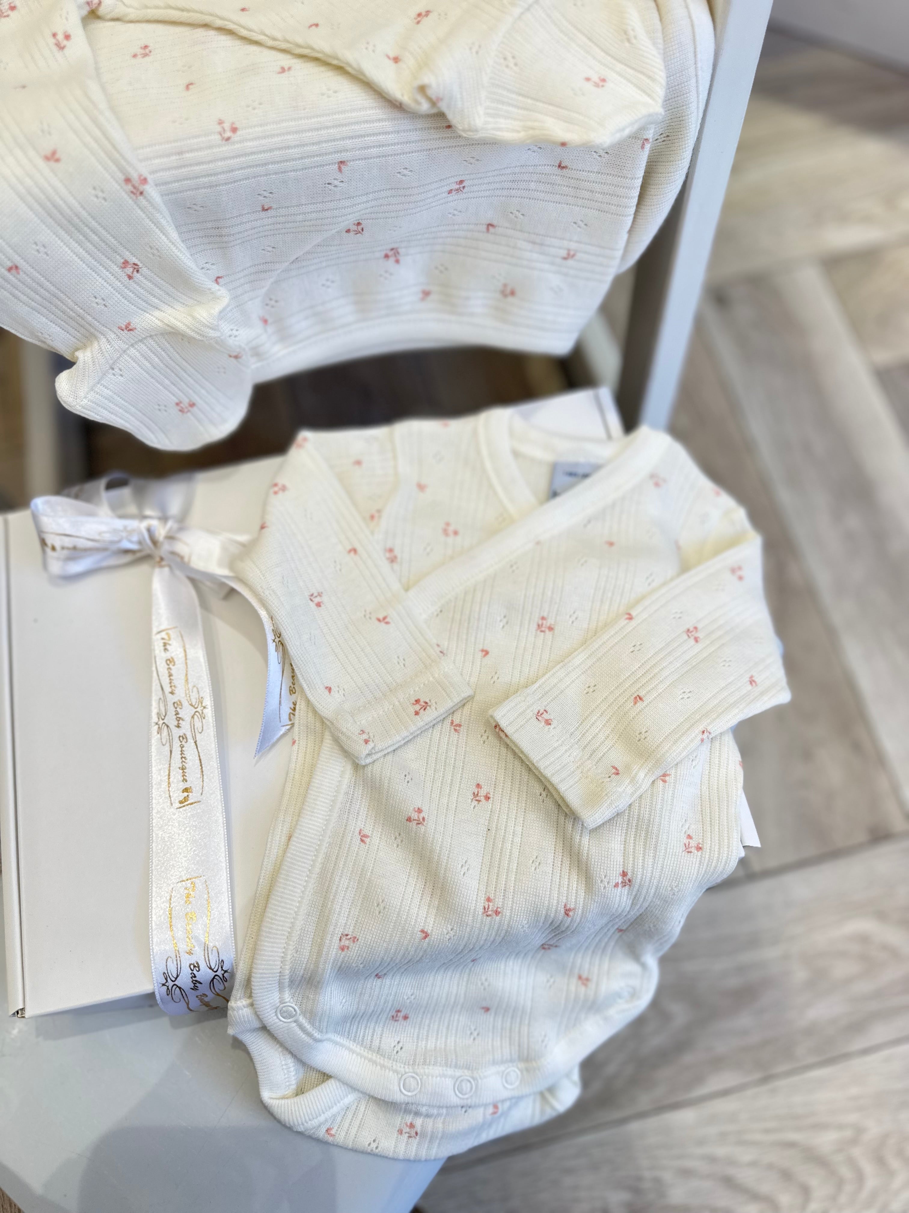 Babidu Ivory newborn set
