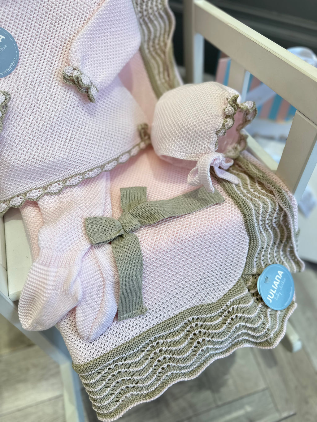 Juliana pink & beige knitted set