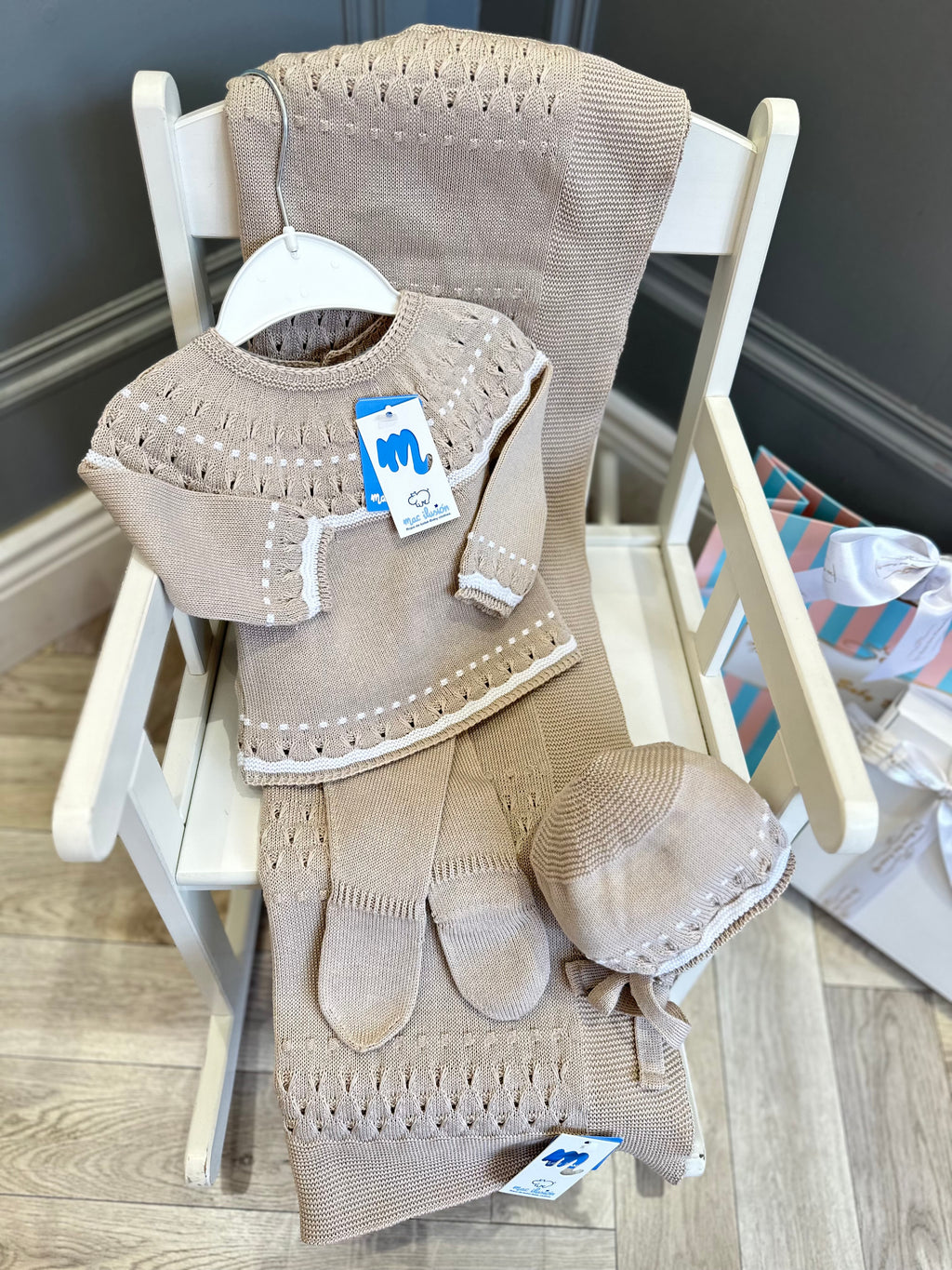 Beige Mac ilusion knit set