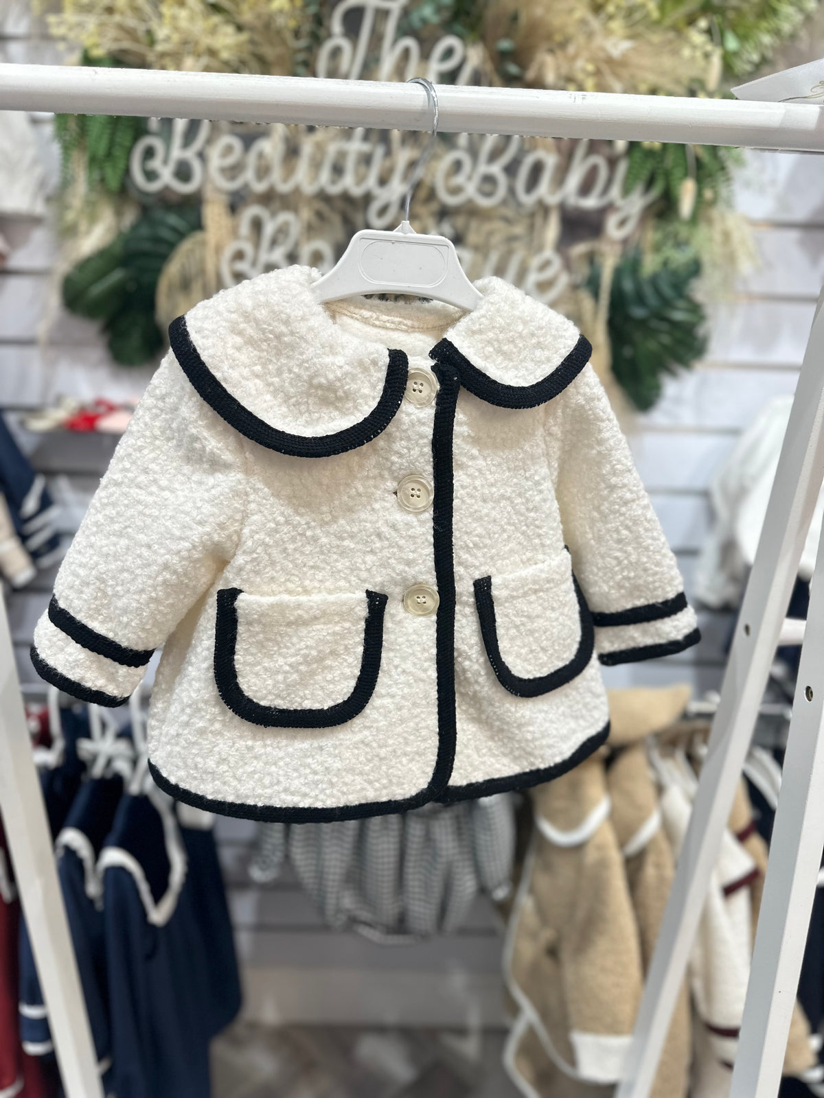 Be Chic cream & black coat
