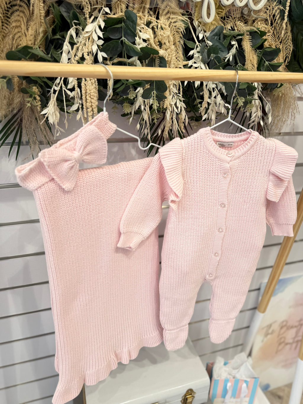 Girls baby pink knit set