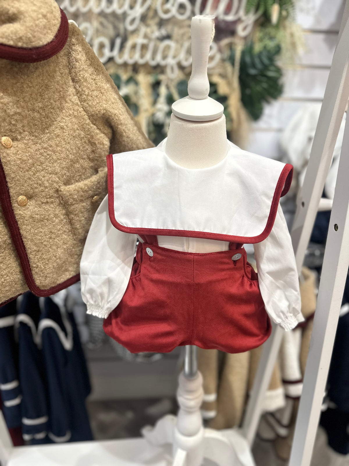 Be Chic red velour outfit